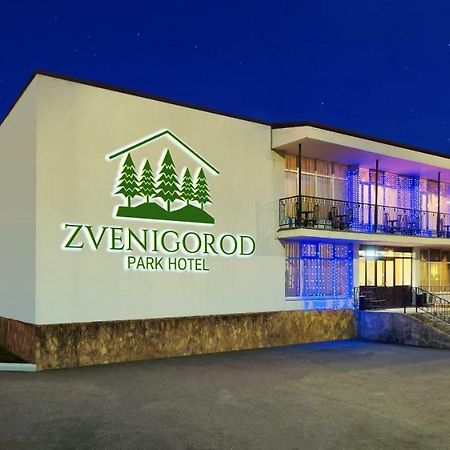Park Hotel Zvenigorod Esterno foto